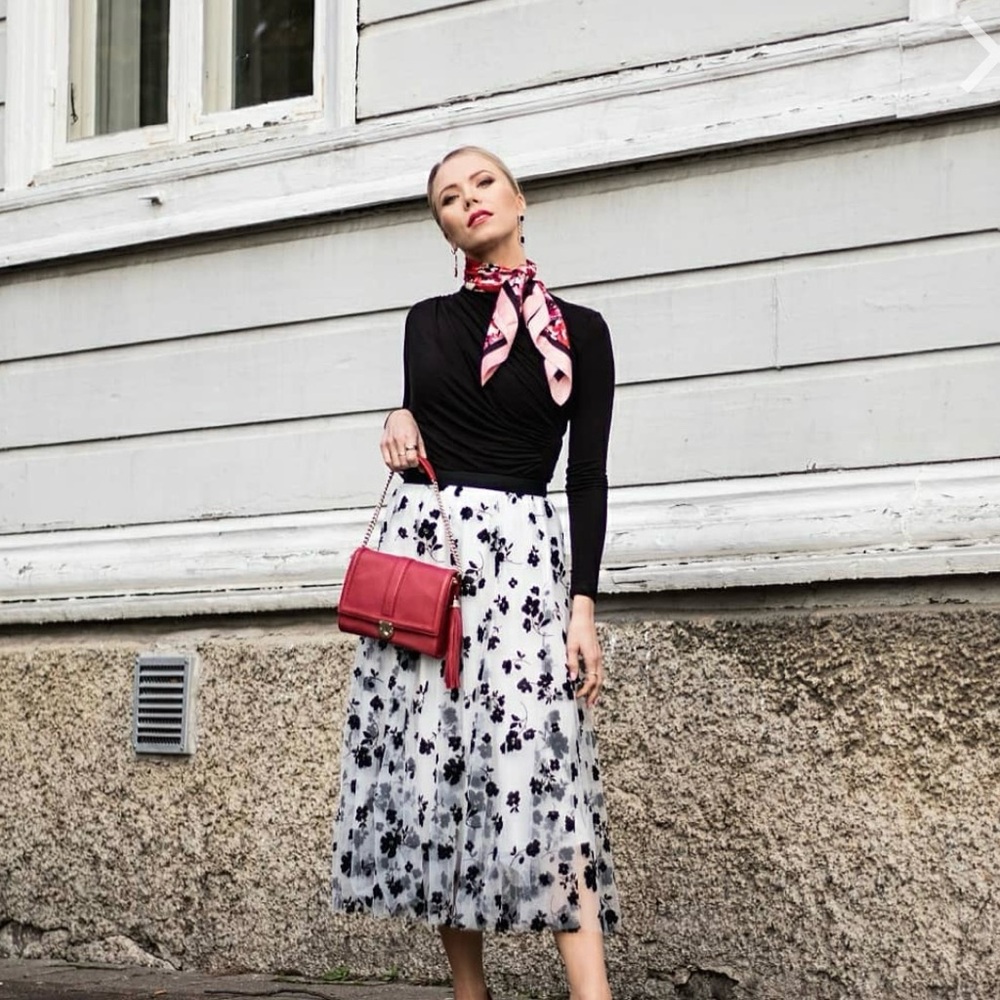Chicwish Black and White Floral Midi Skirt